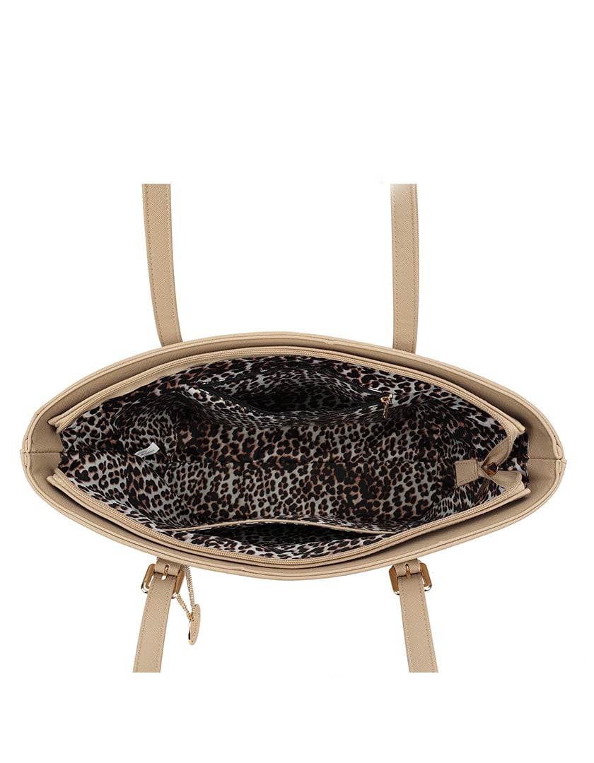 Een stijlvolle set van drie handtassen