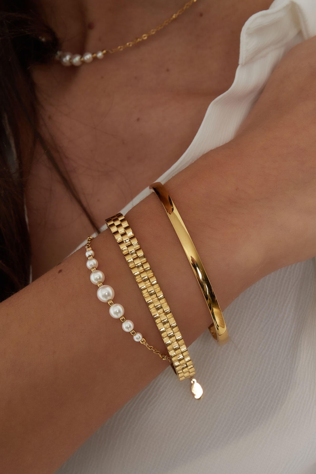 Elegant Stainless Steel Bangle for Everyday Glam