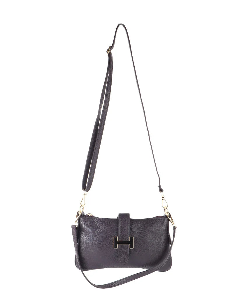 Lederen schoudertas met een gouden metalen H