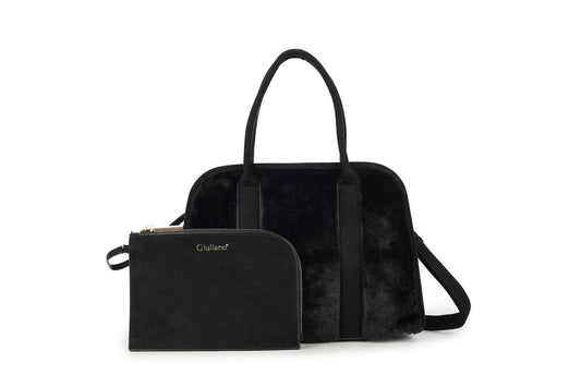 Warme wintertas met fluffy textuur